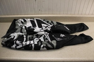 Pantalones Gear Shift MX Talla 36 MX Camuflados Blanco y Negro 0050 G1 - Imagen 1 de 9