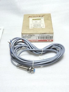 Cutler Hammer Eaton E57SAL12A2EA 12mm Tubular Inductive Proximity Sensor - Picture 1 of 10