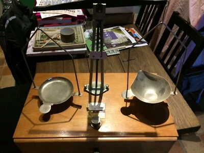 GRAND TREBUCHET, BALANCE MARQUE TESTUT type 319 - Photo 1/3