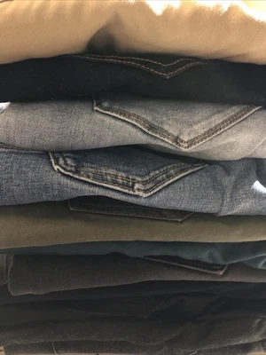 Lot revendeur friperie 10 vêtements femme Pantalon Taille 36/38 Automne / Hiver - Photo 1/3