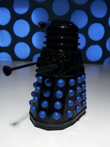 Doctor Who Dalek Black and Blue Corgi Diecast Metal Rare Model Classic Figure - Picture 1 of 8