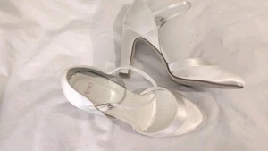Rainbow - Else" Ivory Satin 3.5" Heeled Wedding Brides Shoes Size 4 EUR 37 - Picture 1 of 7