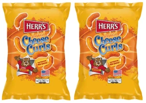 903350 2 X 184G HERR'S HERRS OVEN BAKED CHEESE FLAVOURED CHEESE CURLS CHIPS - Picture 1 of 2