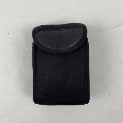 Compact binoculars 10 x 25 include black case - Image 1 of 4