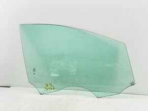10-19 FORD C-MAX PASSENGER RIGHT FRONT WINDOW DOOR GLASS OEM - Picture 1 of 3