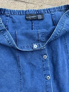 Requirements Jean Skirt - Picture 1 of 3