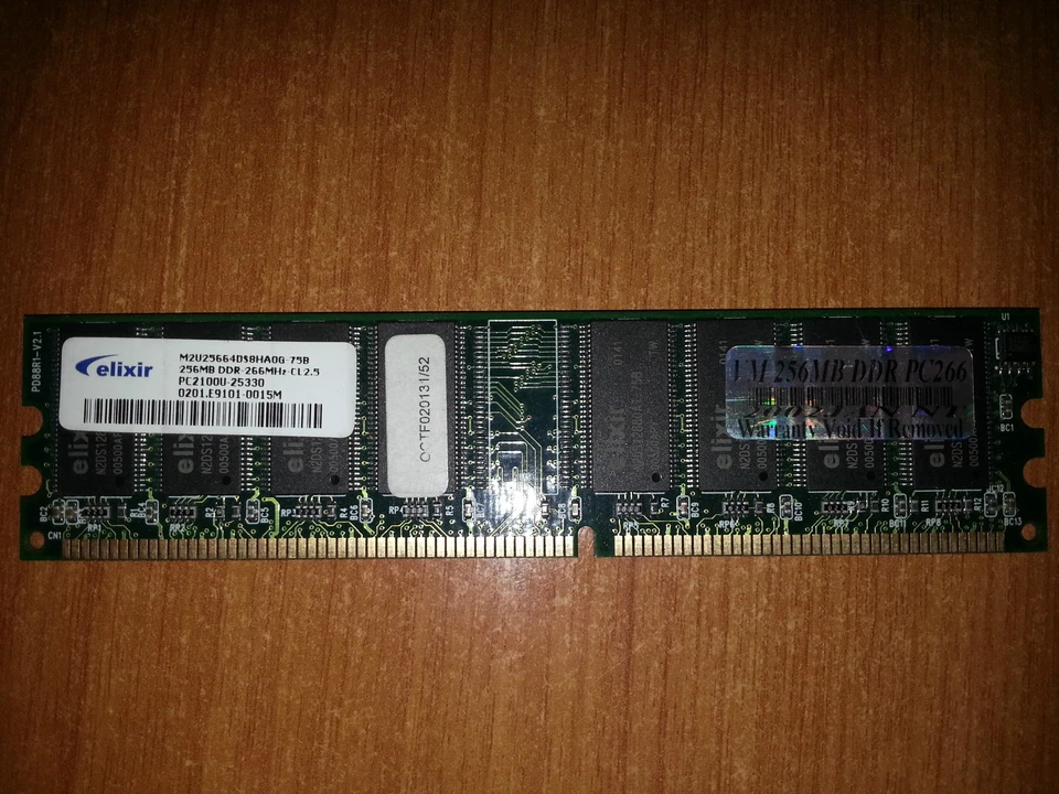 MODULO ELIXIR PER DESKTOP RAM DDR 256 MB 256MB PC2100U 266 25330 CL2.5 - Immagine 1 di 1