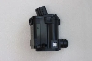 Windshield & Rear Washer Motor Pump for 2012 2013 2014 2015 KIA Rio5 Hatchback - Picture 1 of 2