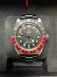 Tudor Black Bay GMT Stahl Automatik Herrenuhr Ref. 79830RB - Bild 1 von 9