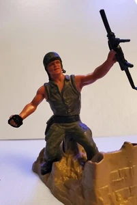 Mattel HEROES IN ACTION - GRANATE + MACHINEGUN REPROS FIGUR NICHT ENTHALTEN - Bild 1 von 3
