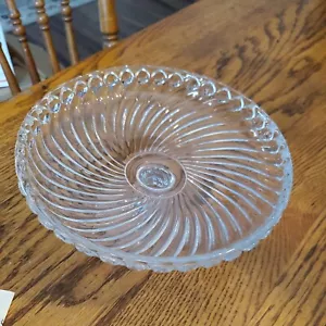 Schöne elegante Glas Fostoria Kolonie 7 3/4" runde Standfuß Display Tablett mit Lippe - Bild 1 von 5