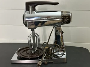 VTG Sunbeam Mixmaster Electric Mixer 12 Speed on Stand w/ Beaters TESTED WORKS - Picture 1 of 11
