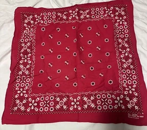 red bandana 13960 made in usa 100% cotton 20 x 19.5” - Picture 1 of 4