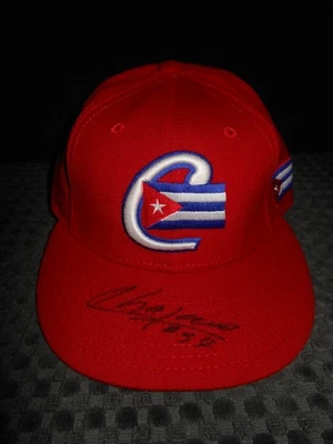 AROLDIS CHAPMAN SIGNED TEAM CUBA WORLD BASEBALL CLASSIC WBC NEW ERA HAT - RARE! - Image 1 of 4