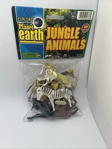 Lot Of 10 Small/MeduimPlastic Toy Animals Jungle Animals - Picture 1 of 4
