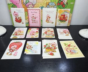 Lot of 12 Vintage Strawberry Shortcake Greeting Invitation Cards w/ 9 Envelopes - Picture 1 of 24