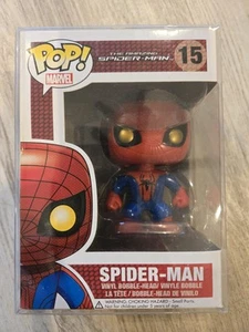Funko POP! The Amazing Spider-Man #15 - Ojos dorados con protector. Dings On Box - Imagen 1 de 11