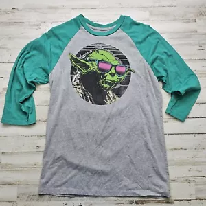 Star Wars Logo YODA T-Shirt RAGLAN 3/4 Sleeve GREEN Sunglasses Fitted GRAY MED - Picture 1 of 5