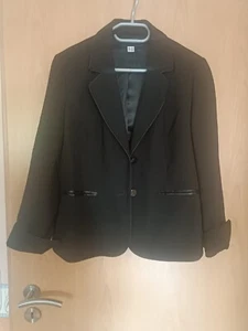 Schicker Zweiteiler für festliche Anlässe - Bild 1 von 2