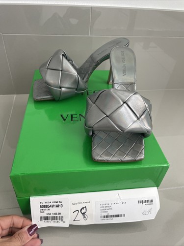 BOTTEGA VENETA Bottega Venetia Lido Weave Mules in pelle con ostriche spedizione gratuita! Nuovo con difetto