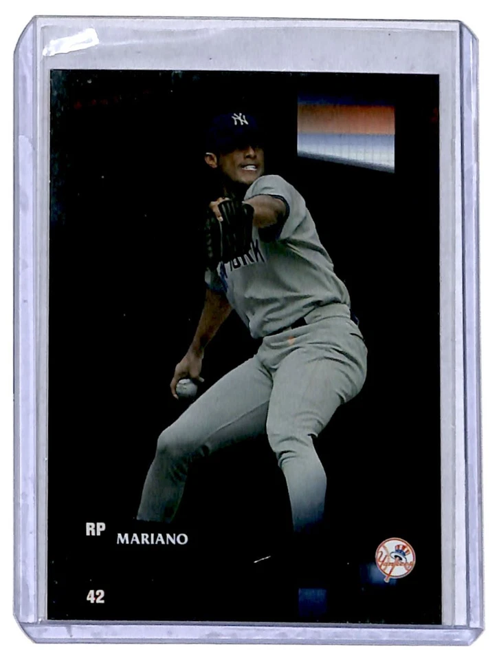 2002 Donruss Best of Fan Club Mariano Rivera New York Yankees #16 - Image 1 of 2