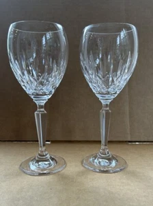 WATERFORD Crystal KILDARE Set di 2 bicchieri da vino CLARET 7" FIRMATI - Foto 1 di 17