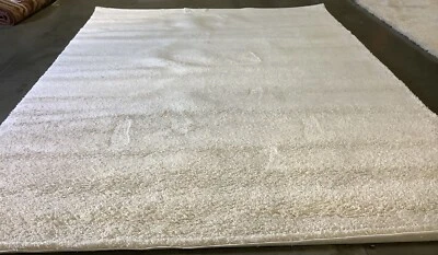 Alfombra Marfil 9'-0" x 12'-0" Defecto, Precio Reducido 1172676555 SG180-1212-9 Foto 1 de 4