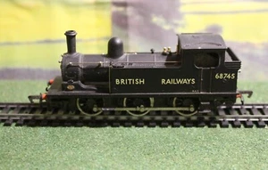 MAINLINE D5 LOCO No 68745 CLASS J72 0-6-0T BRITISH RAILWAY IN PACKAGING NO BOX - Picture 1 of 5
