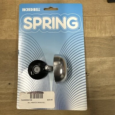 Campana de resorte con espejo plateada Foto 1 de 2