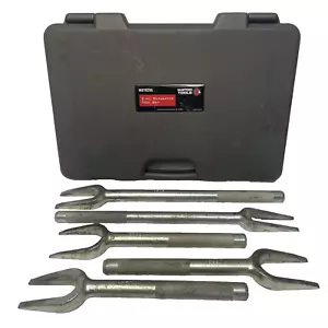 Matco Tools - MST6299 - 5Pc Separator Tool Set - Used - Acceptable Condition - Picture 1 of 24