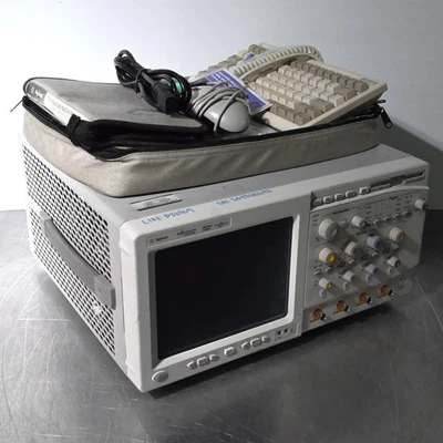 Osciloscopio digital de 4 canales Agilent Infiniium 54831M 600 MHz 4 GSa/s  Foto 1 de 4