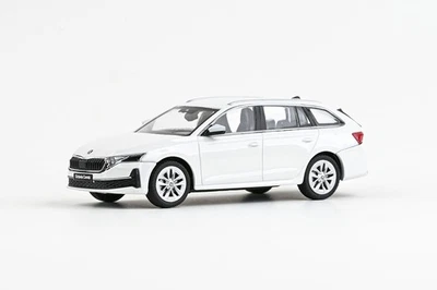 Abrex  Skoda Octavia IV FL Combi 1:43 White Candy  143AB-050E - Image 1 of 3