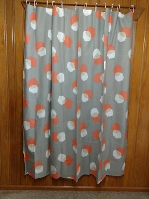 RE Room Essentials - Cortina de ducha gris, blanco, tostado y coral - 72" X 70" y ganchos Foto 1 de 4