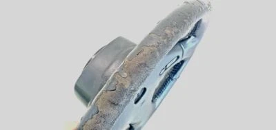 1993 Nissan 240SX volante OEM emblema faltando couro usado - Imagem 1 de 4