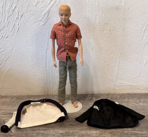 Barbie bambola vintage 1961 bionda Ken capelli floccati MCMLX con vestiti etichetta nera - Foto 1 di 24