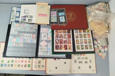 TIMBRES OBLITERE ALBUMS Collection Philatélique Monde Ancien Semi Moderne L42 - Photo 1/4