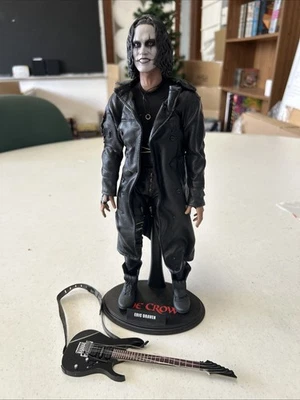 Hot Toys Eric Draven The Crow 1/6 Scale Action Figure Mms210 W/guitar No Box - Image 1 of 4