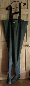 FROGG TOGGS AMPHIB NEOPRENE BOOTFOOT WADERS Size 8 #2715343 - Picture 1 of 6