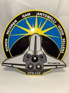NASA JSC Space Shuttle segnaletica con supporto in schiuma STS-132 - Foto 1 di 5