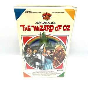 The Wizard of Oz 1939 VHS Tape 1985 Viddy-Oh! MGM Clamshell Judy Garland Movie - Imagen 1 de 4