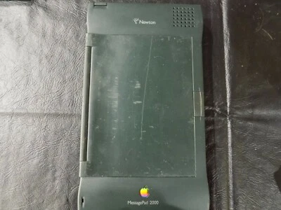 Apple Newton MessagePad 2000; 2100 Upgrade Case Wireless Flash Cover Adapter CD - Image 1 of 4