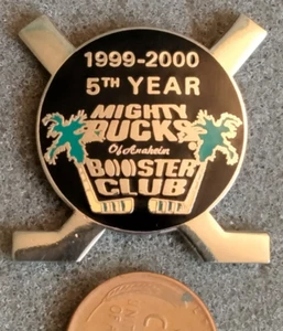 NHL Anaheim Mighty Ducks Fans Booster Club 5th Year 1999-2000 Season Pin by P.D - Picture 1 of 2