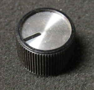 Perilla HI Fi con indicador sin marca c años 60 70 - Imagen 1 de 3