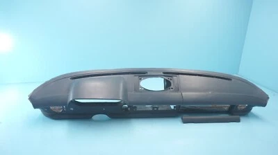 MERCEDES--BENZ W114 250C 280C CUPÉ, TABLERO AZUL tiene grietas dañadas Foto 1 de 4