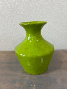 Vintage Rosenthal Netter Lime Green Vase 1960s Italian Art Pottery Vase READ - Picture 1 of 7