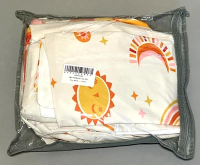 New Kids Unisex Stars Moons And Sun Bed Sheet Set - Full Size - 100% Polyester - Image 1 of 3