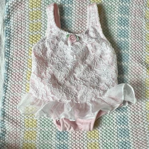 Vintage OshKosh Bgosh Bathing Suit Ballerina Pink White Lace Ruffles 9 Months - Picture 1 of 5