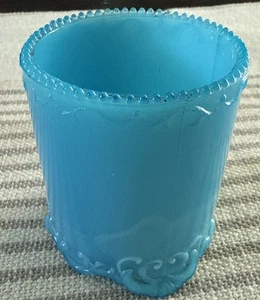 Vintage blau Opal Milchglas rund Glas/Qtip florales Design #554 Bitte lesen🔻 - Bild 1 von 7