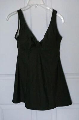 Maiô Spiegel com saia verde musgo 8 - Imagem 1 de 4