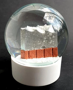Elbphilharmonie Hamburg Schneekugel weiß H 11,3 cm Design Philippi NEU in OVP - Bild 1 von 2